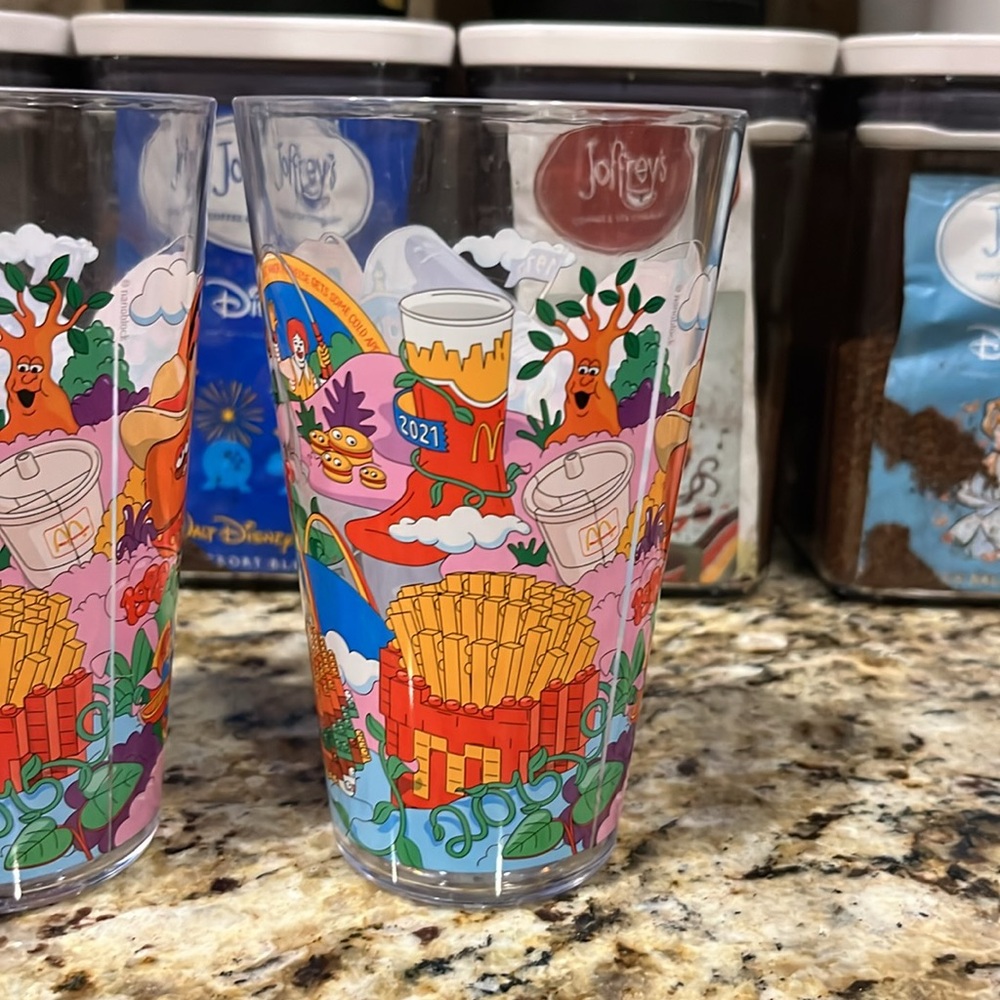 McDonald’s 2024 Collector Cups Grimace Minions Jurassic Nuggets Fry Guys Set - Picture 7 of 9